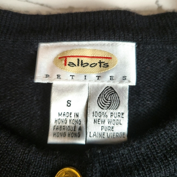 VINTAGE Talbots Petites Women's 100% Pure Wool Cable Knit Gold Button Cardigan - Picture 10 of 11